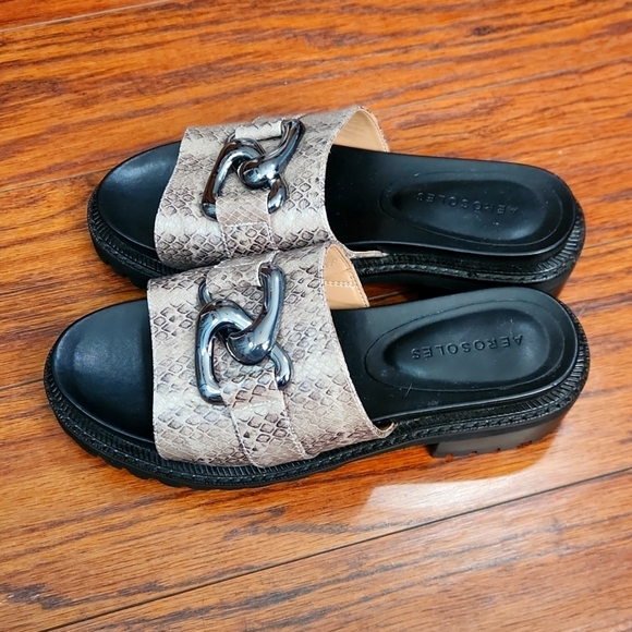 Aerosoles Womens Lima Lug Sole Slide Sandal - Picture 4 of 5